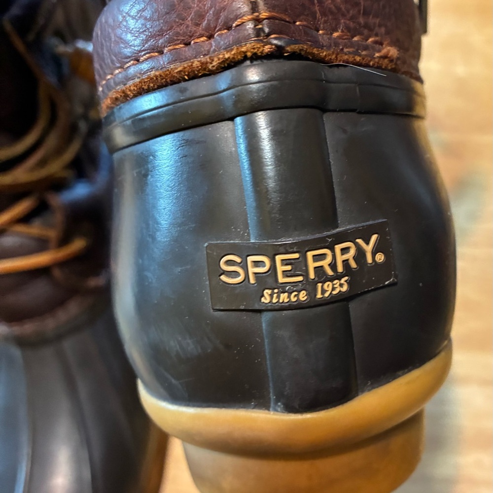 Ladies Sperry Brown Leather Water resistant Boots-10 - Picture 3 of 7